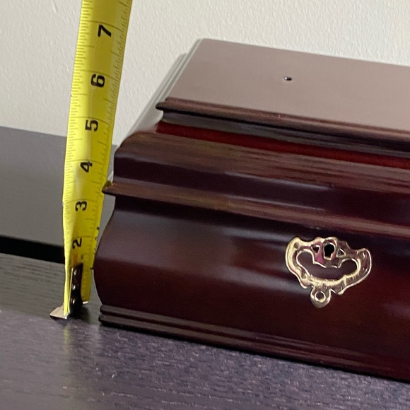 Bombay Company Mahogany Wood Red Velvet Lined Jewellery Box - Picture 15 of 15